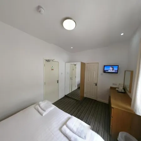 Oyo Wave Crest Hotel Blackpool Exterior foto