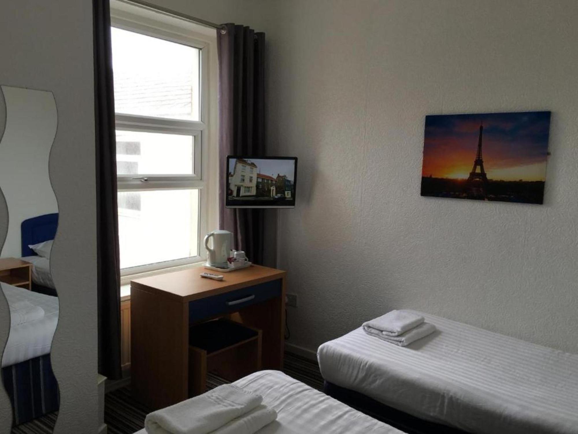 Hotel Oyo Wave Crest Blackpool
