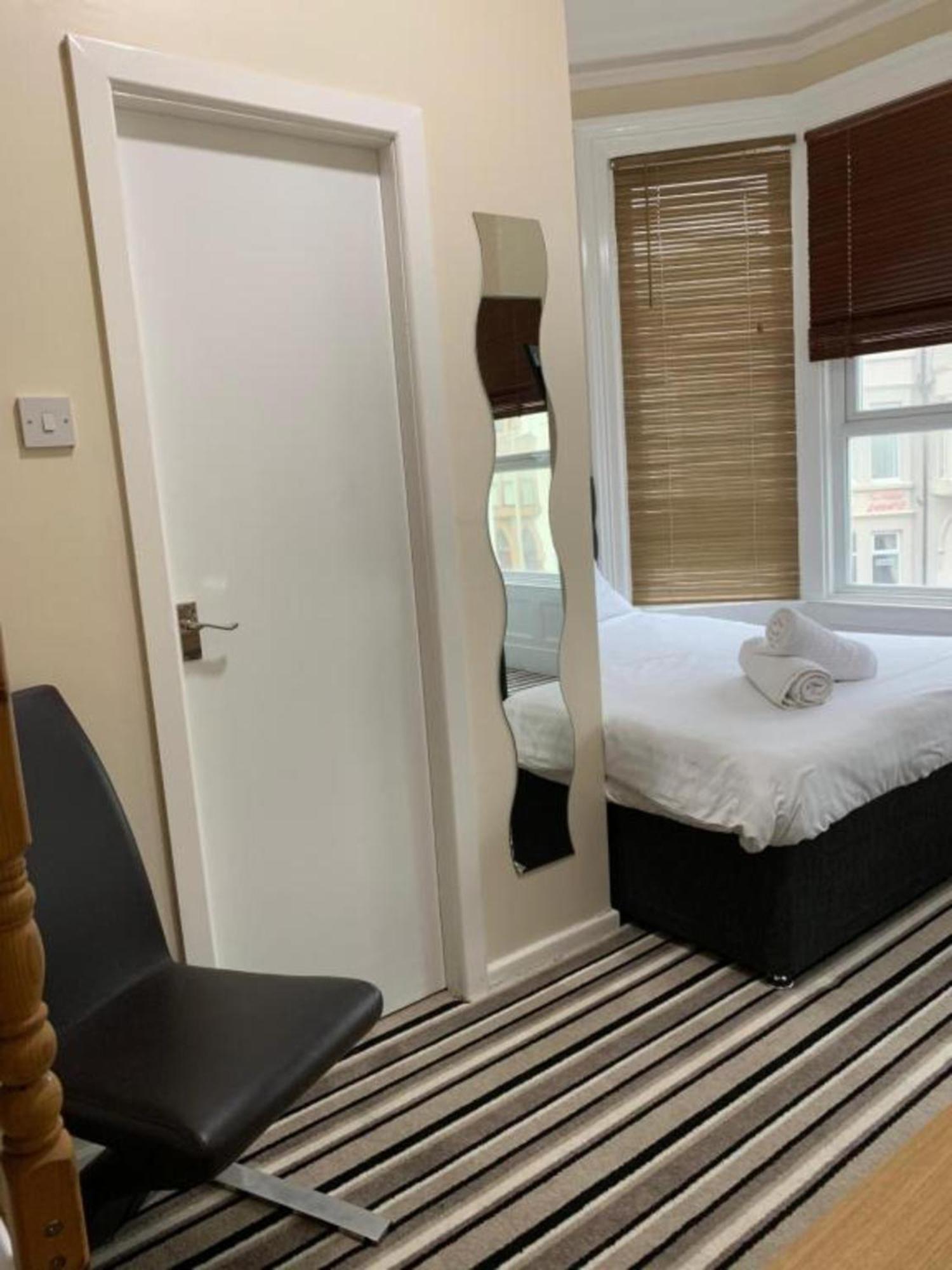Hotel Oyo Wave Crest 4*